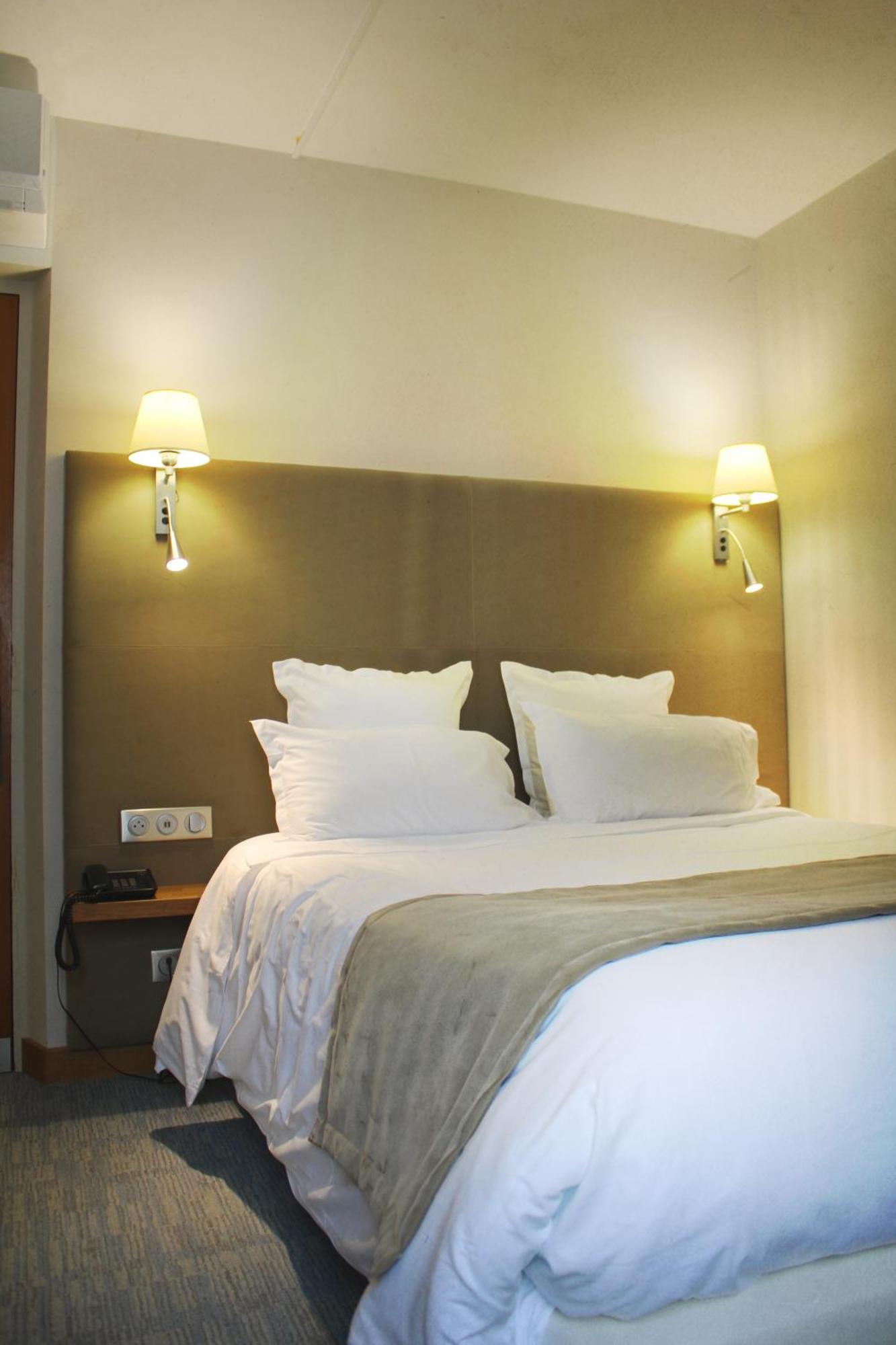 Auberge Du Lac, Sure Hotel Collection By Best Western Mesnil-Saint-Pere Luaran gambar